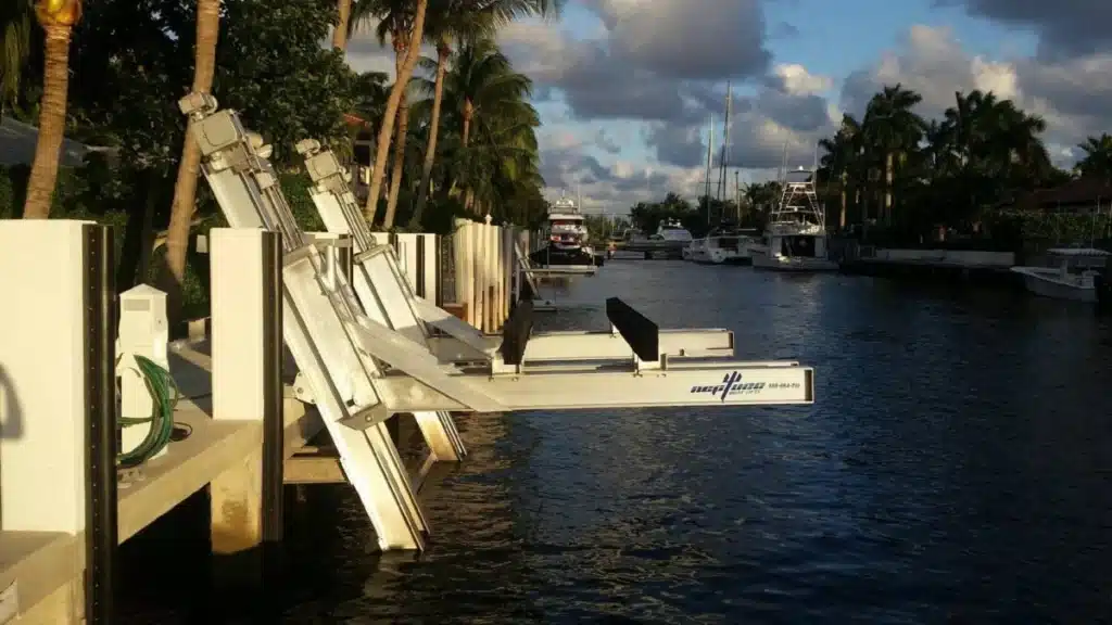 Neptune-Boat-Lift-Installation